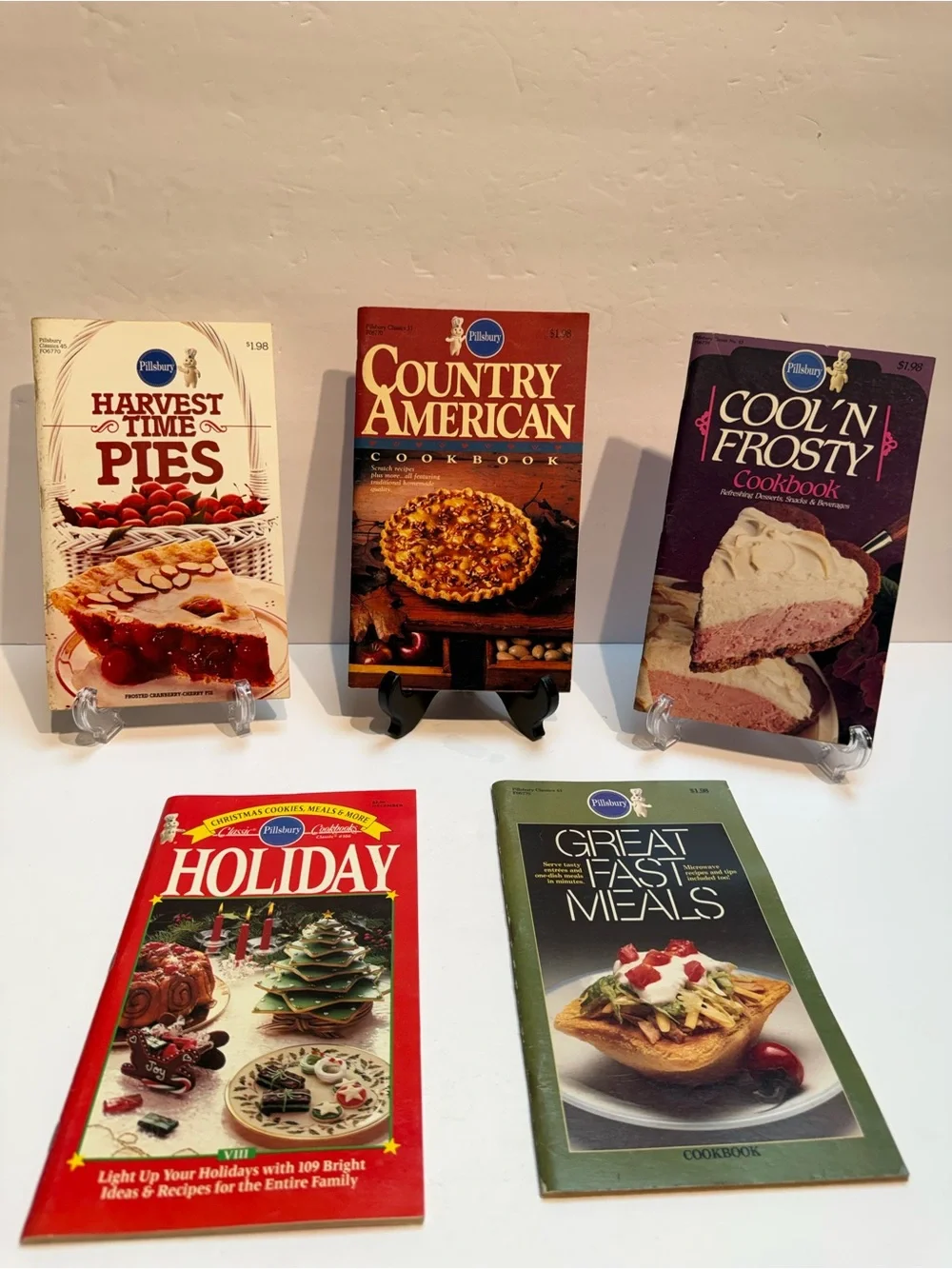 Set of 5 Vintage Pillsbury Cook Books - 1980's
